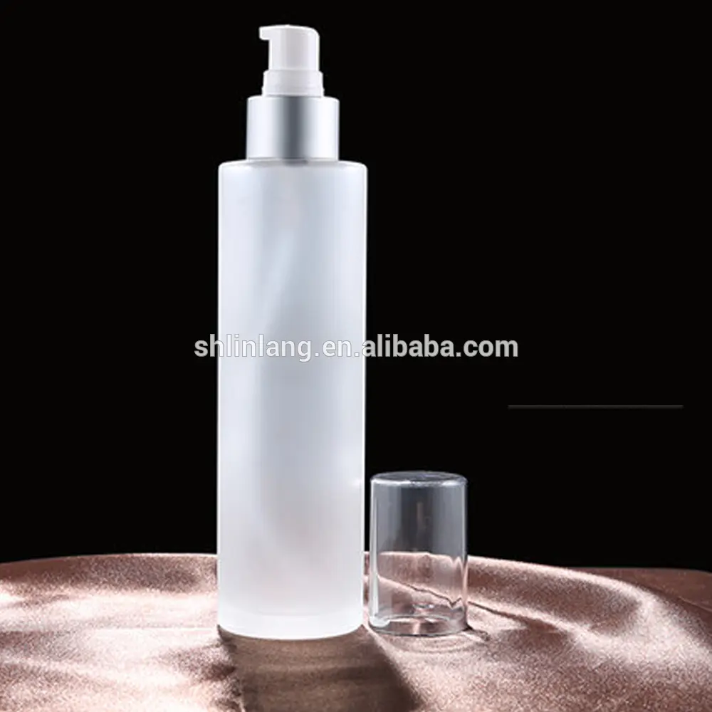 https://www.chglassware.com/products/cosmetic-glass-bottle/skin-care-glass-bottle/