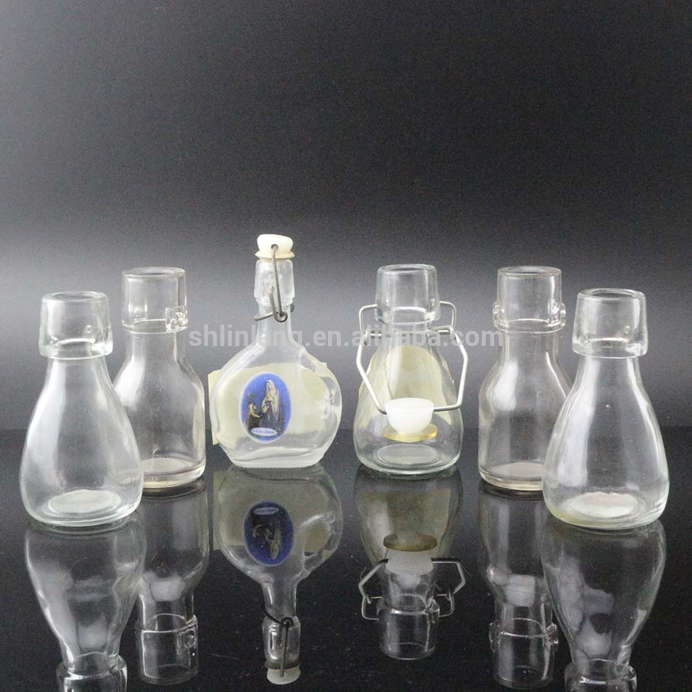 https://www.chglassware.com/uploads/HTB1_U3mbkfb_uJkSmRyq6zWxVXadShanghai-Linlang-vintage-mini-glass-favor-bottles.jpg