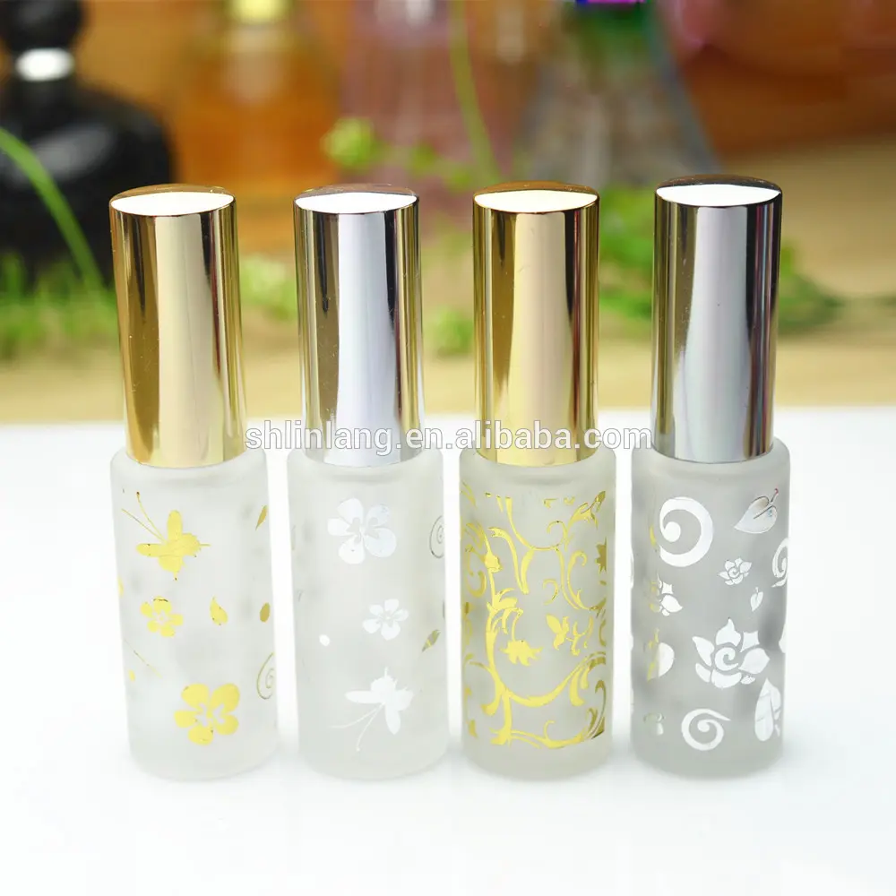 https://www.chglassware.com/products/cosmetic-glass-bottle/perfume-glass-bottle/